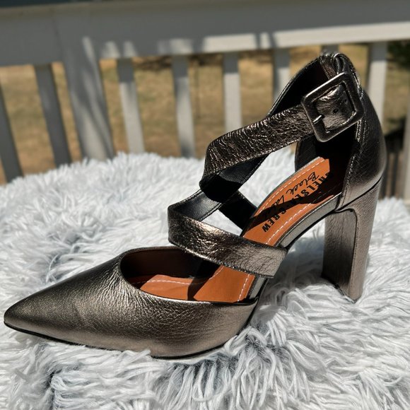 NEW Chelsea Crew 'Lenzo' Pumps - Picture 3 of 9